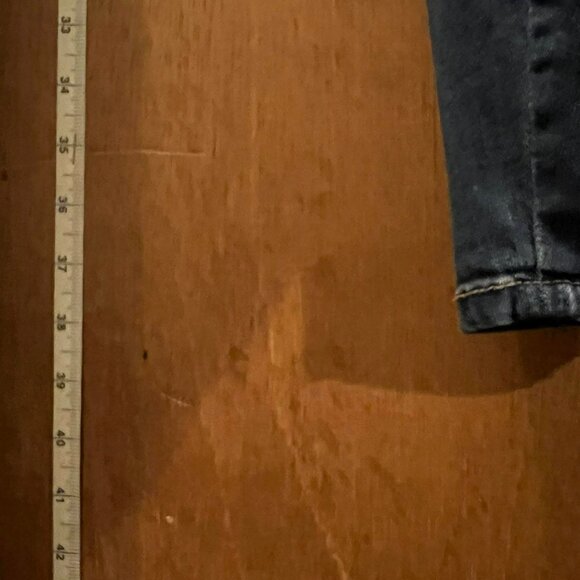 Size 16 - Refuge + - Light Blue Jeans - W35"xL27" - Picture 6 of 6